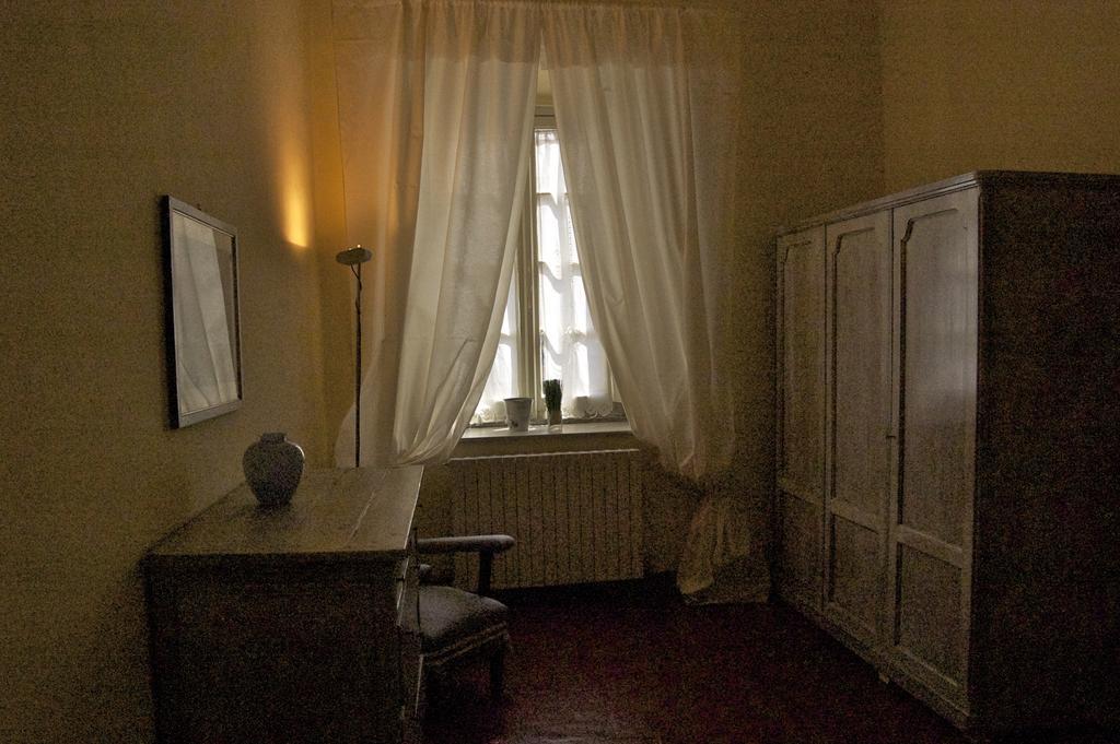 Palazzo Tucci Apartments ลุคคา ภายนอก รูปภาพ